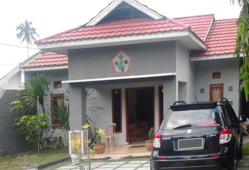 foto tampak rumah tipe 56 perumahan Mutiara indah tabongo