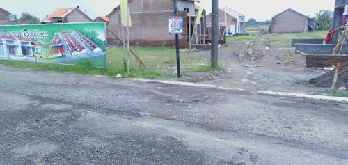 foto gerbang perumahan Kaliwareng Residence