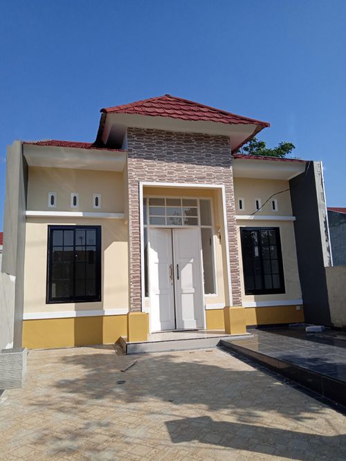 foto tampak rumah tipe 54/90 perumahan BUKIT CIKERETEG INDAH