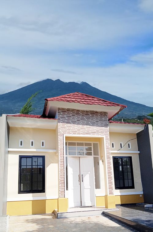 foto tampak rumah tipe 55/120 perumahan BUKIT CIKERETEG INDAH