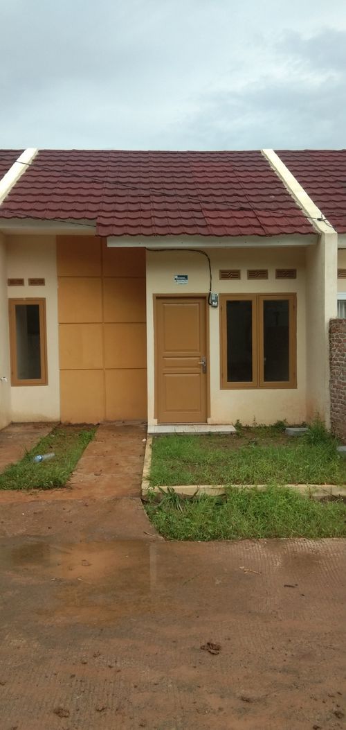 foto contoh rumah perumahan GRIYA PURWAMEKAR 2