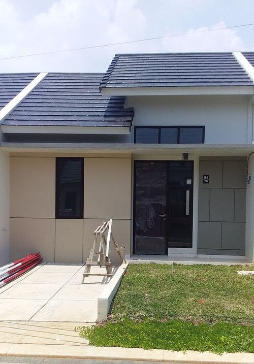 foto tampak rumah tipe 72/39 (XXIII) perumahan KSO PURI CEMPAKA