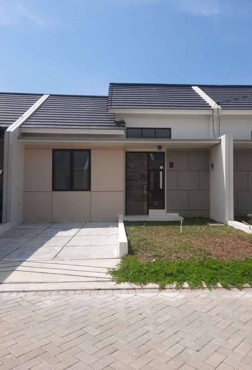 foto tampak rumah tipe 84/45 (VIII) perumahan KSO PURI CEMPAKA