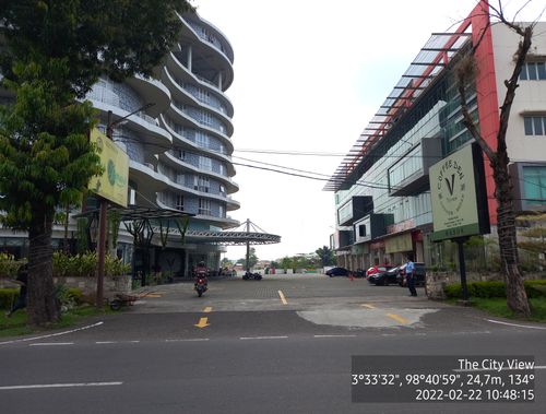 foto gerbang perumahan TheCityView