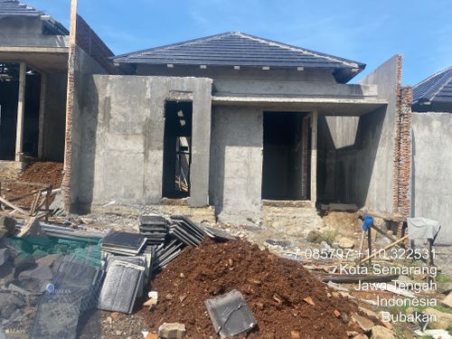 foto tampak rumah tipe Meranti 42 perumahan BSB Village Lokka Kayon