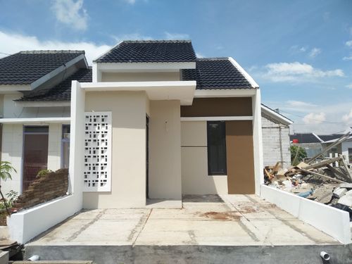 foto tampak rumah tipe 33 Living Room (307) perumahan Griya Pataruman Asri 3