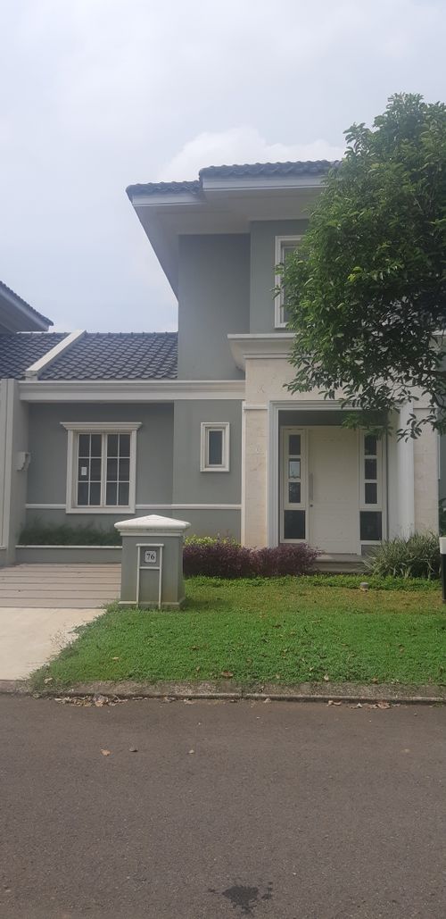 foto tampak rumah tipe DAISY perumahan Cluster Daru, Suvarna Sutera