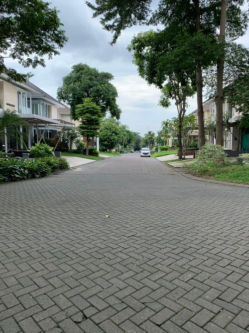foto posisi tengah perumahan CRYSTAL GOLF CITRALAND