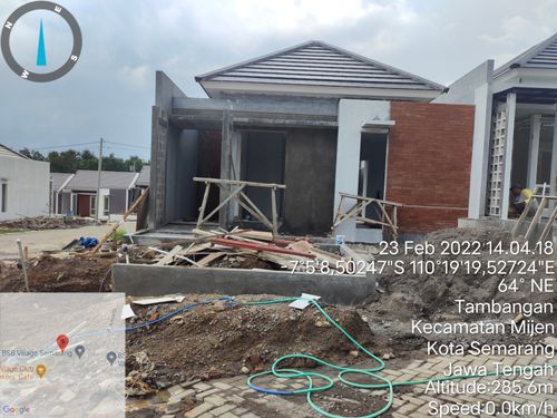foto tampak rumah tipe Meranti 42 perumahan BSB Village Lokka Kayon