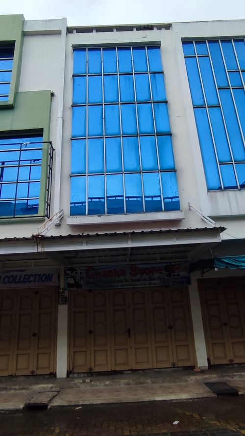 foto tampak rumah tipe SQUARE perumahan J-CITY J-SQUARE