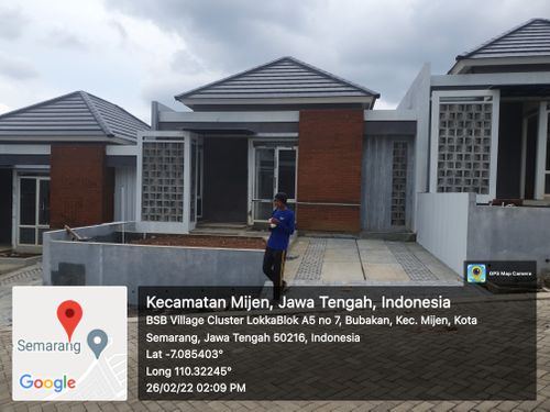 foto tampak rumah tipe Gaharu 48 perumahan BSB Village Lokka Kayon