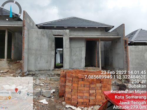 foto tampak rumah tipe Meranti 42 perumahan BSB Village Lokka Kayon