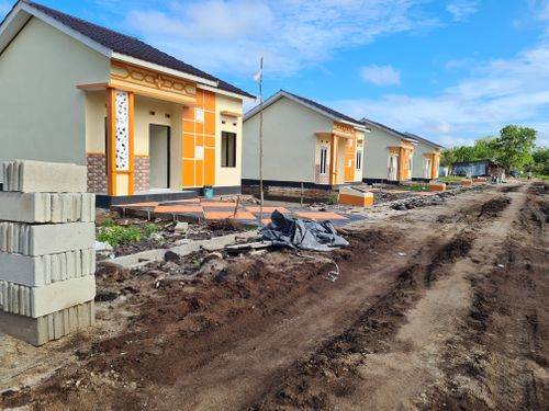 foto posisi tengah perumahan CASADOVA PARAWEI I
