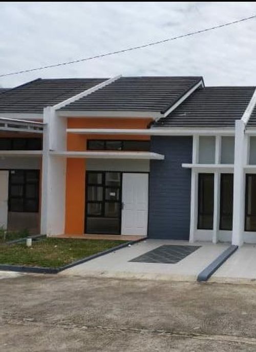 foto tampak rumah tipe B 03 perumahan GRAND SUNAN GIRI