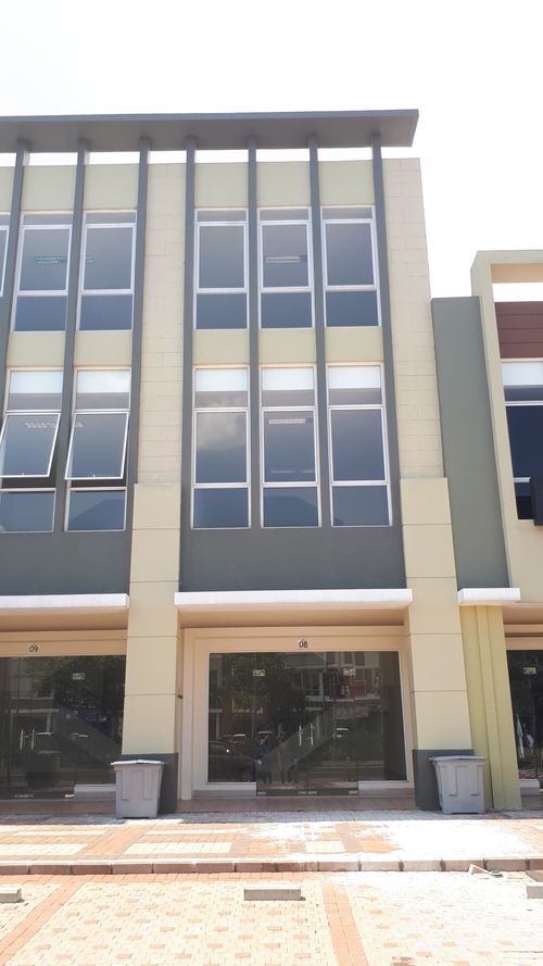 foto contoh rumah perumahan Ruko North Goldfinch