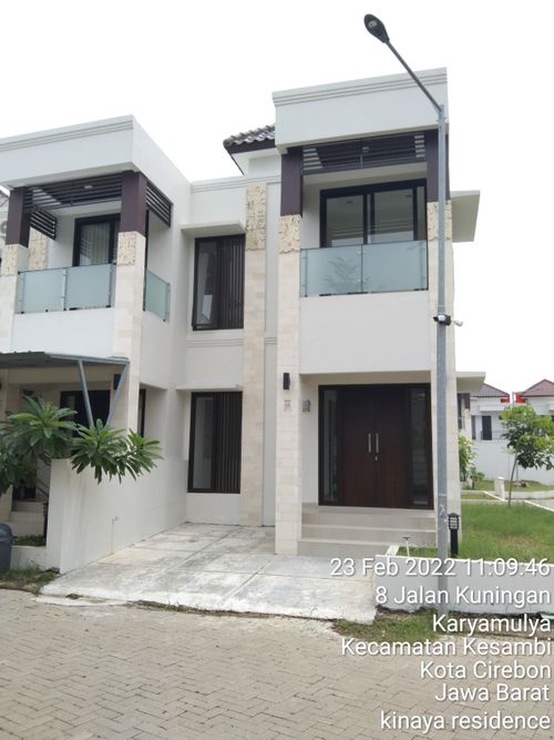 foto tampak rumah tipe 72 perumahan KINAYA RESIDENCE