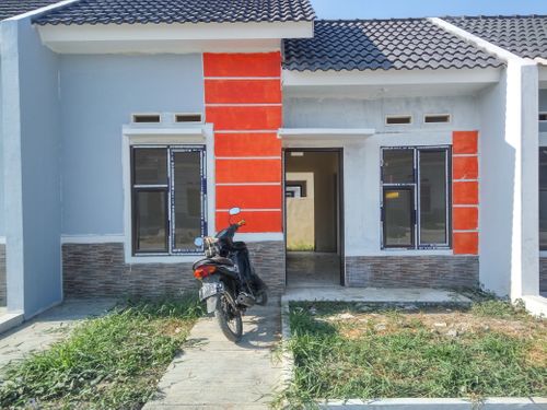 foto tampak rumah tipe 30 / 60 (KOMERSIL) perumahan Griya Artha Sepatan