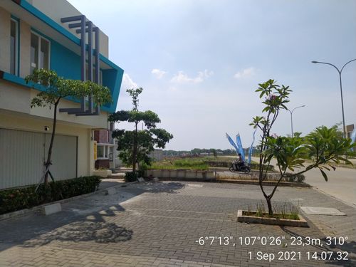 foto posisi tengah perumahan Ruko Segara City