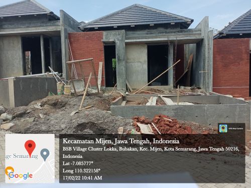 foto tampak rumah tipe Meranti 42 perumahan BSB Village Lokka Kayon