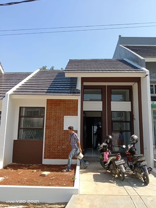 foto tampak rumah tipe 36/78 perumahan PADMA SERPONG