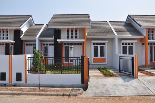 foto tampak rumah tipe 50 EMERALD perumahan BEKASI TIMUR REGENCY 3