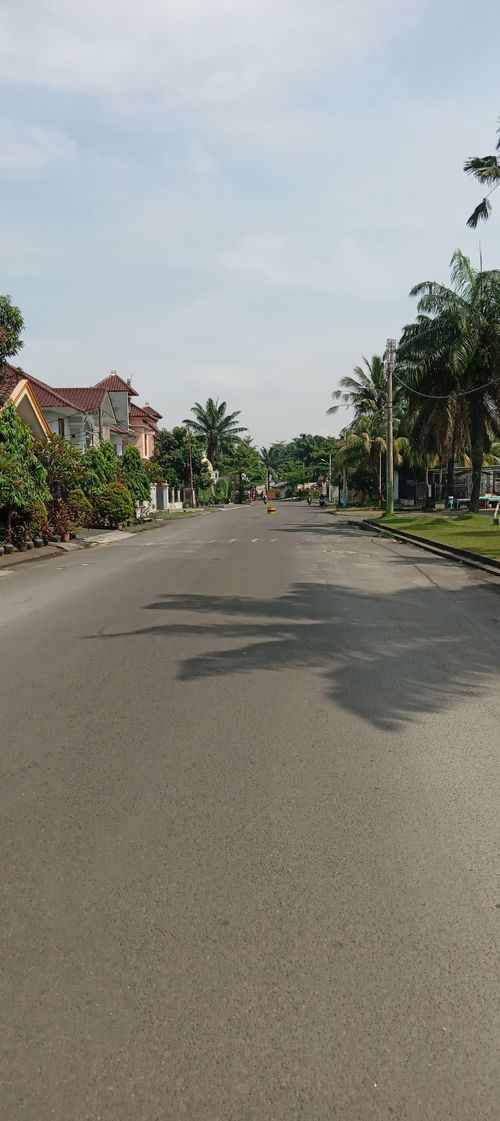 foto posisi tengah perumahan VILA DAGO PAMULANG - 3