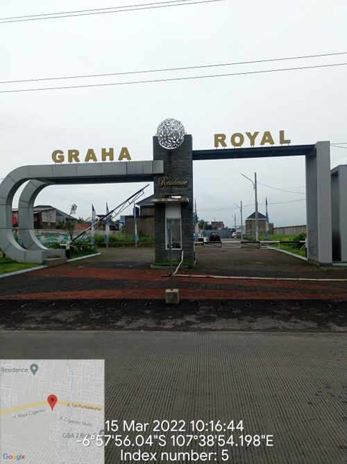foto gerbang perumahan GRAHA ROYAL RESIDENCE