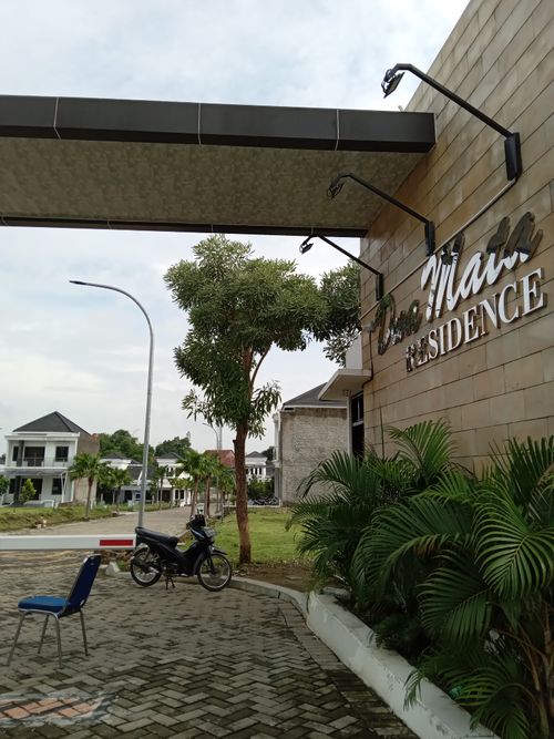 foto gerbang perumahan DUA MATA RESIDENCE