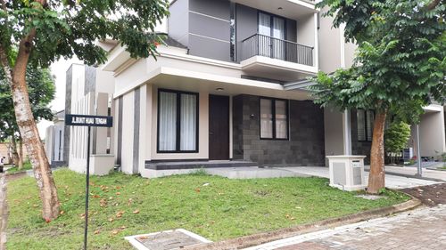 foto tampak rumah tipe VILLA 8 HOOK perumahan Perumahan Bukit Hijau