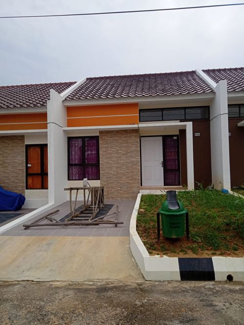 foto tampak rumah tipe J 05 perumahan ARGENTINA RESIDENCE