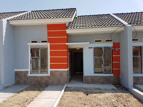 foto tampak rumah tipe 30/60 perumahan Griya Artha Sepatan