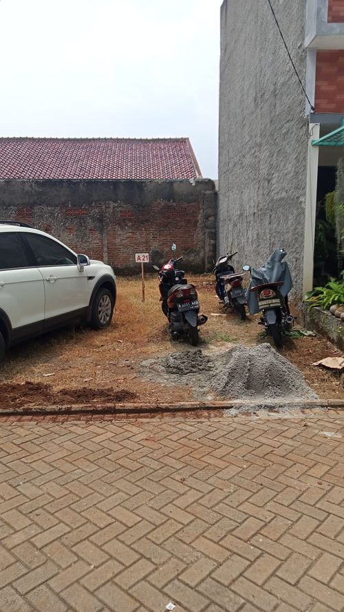 foto tampak rumah tipe ADONIA perumahan Neo Oasis