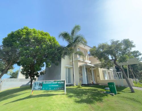 foto tampak rumah tipe Alameda perumahan CitraLand Palu