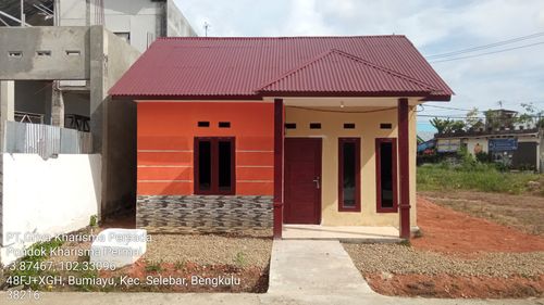 foto contoh rumah perumahan pondok kharisma permai