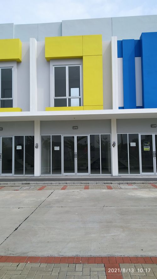 foto contoh rumah perumahan RUKO PARK LANE