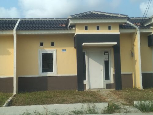 foto tampak rumah tipe 22/72 perumahan GRAMAPURI PERSADA