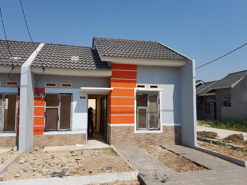 foto tampak rumah tipe 30 / 69 perumahan Griya Artha Sepatan