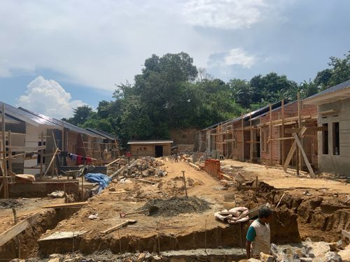 foto posisi tengah perumahan PRADANA RESIDENCE X