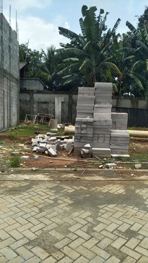 foto tampak rumah tipe ADARA perumahan AVANIA BINTARO