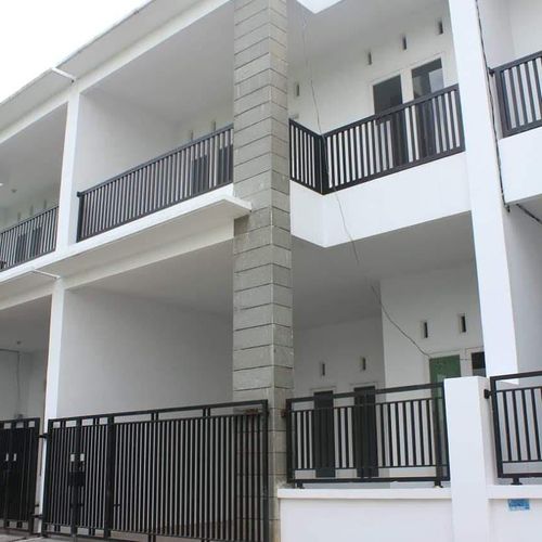 foto tampak rumah tipe 133 perumahan PERMATA INTAN REGENCY