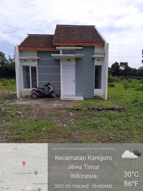 foto contoh rumah perumahan Griya Satreyan