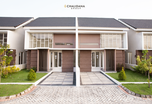 foto tampak rumah tipe LESIA perumahan DE CASSABLANCA RESIDENCE