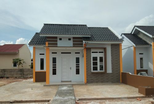 foto tampak rumah tipe 36 perumahan GIBRAN CAHAYA KAMBOJA