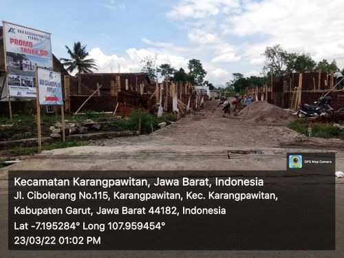 foto gerbang perumahan AKA KARANGPAWITAN PERMAI 2
