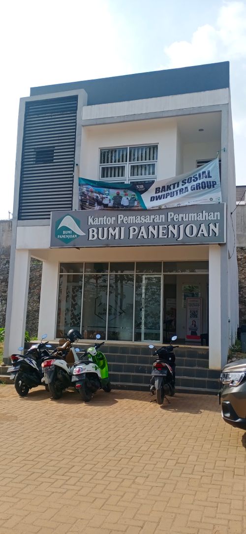 foto tampak rumah tipe Ruko perumahan Bumi Panenjoan
