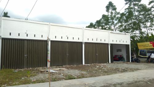 foto tampak rumah tipe Komersil 36/100 perumahan VILLA MENCIRIM INDAH