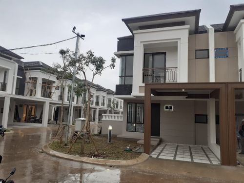 foto tampak rumah tipe Amagriya Eka 09 perumahan Podomoro Park Bandung
