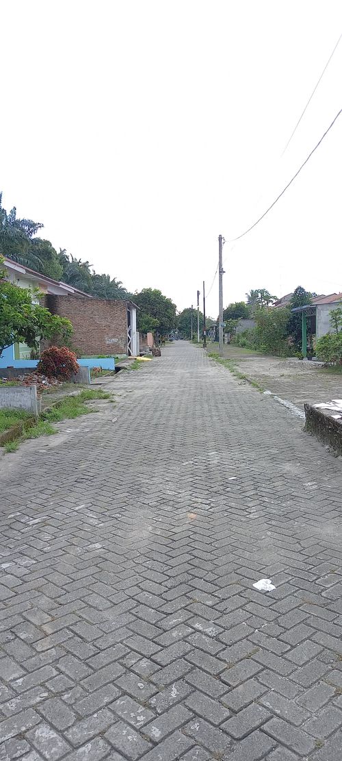 foto gerbang perumahan TAMAN GRIYA MENCIRIM.