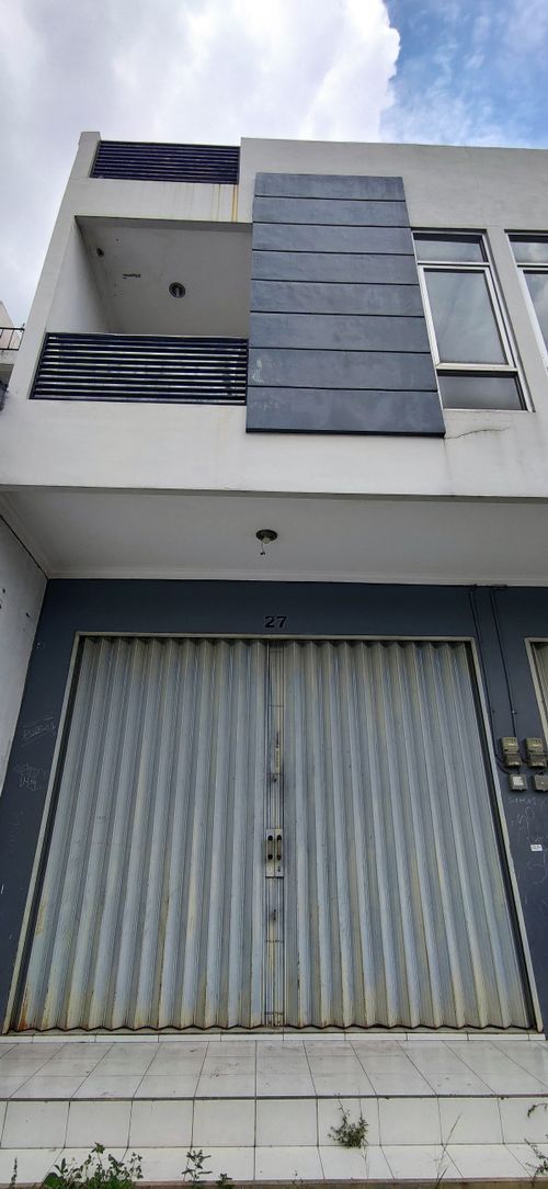 foto tampak rumah tipe RUKO 2 LANTAI KAV 27 perumahan MUTIARA UNGARAN SQUARE