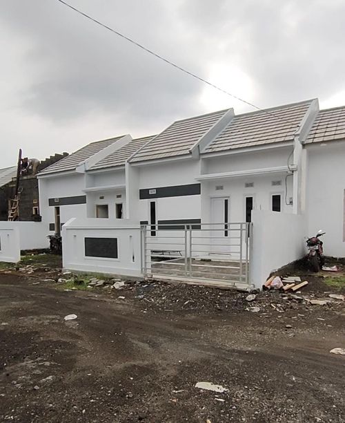 foto tampak rumah tipe B perumahan PESONA PURI KEDATON